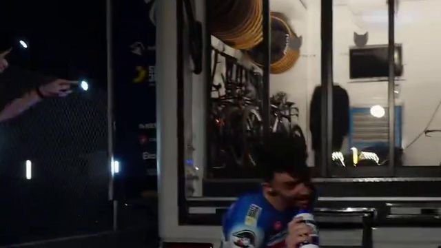 Sim, é bem capaz de ser o melhor anúncio de equipamento dos últimos tempos