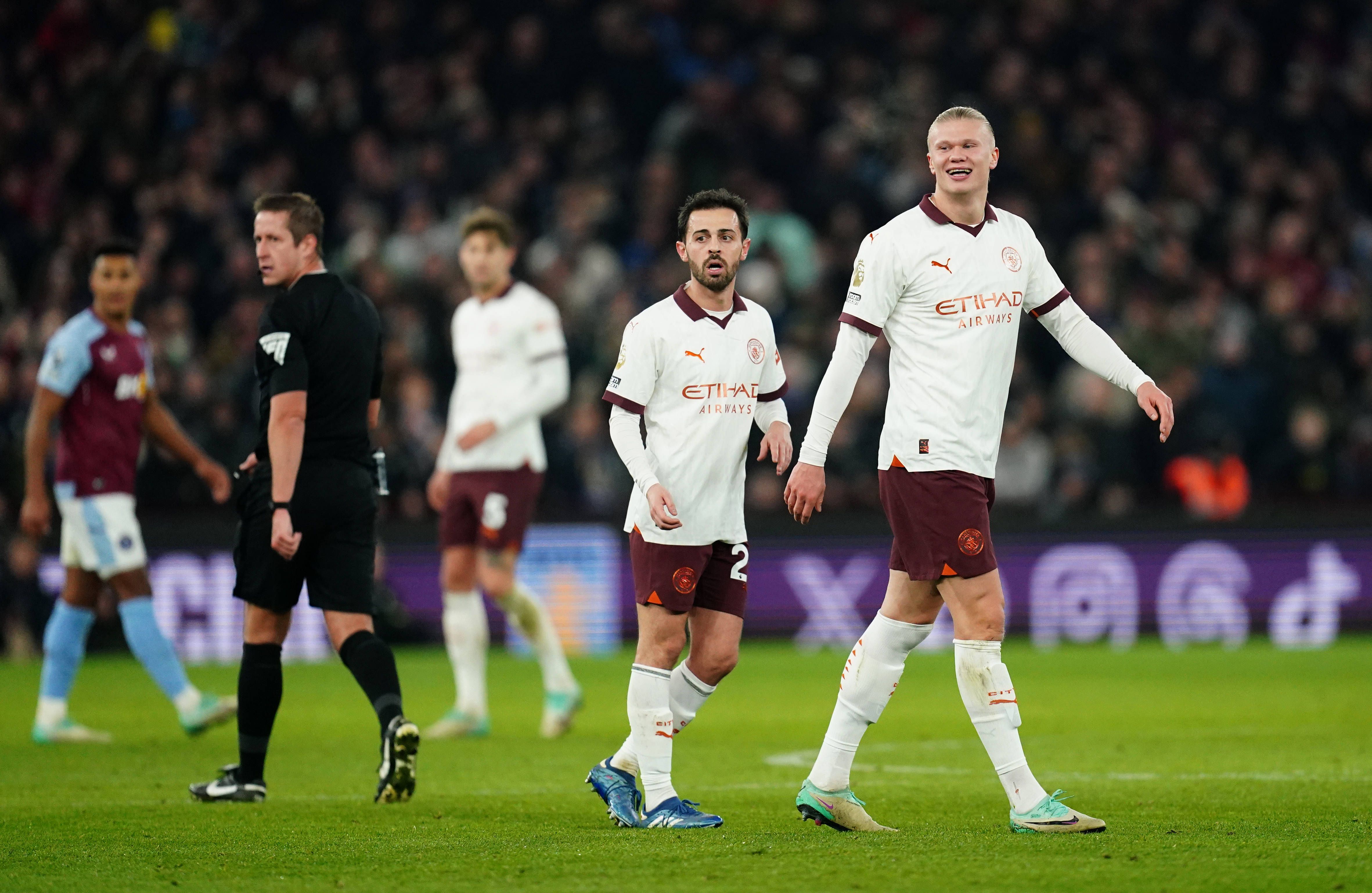 Manchester City vence o Luton Town sem Erling Haaland e põe fim a sequência  de quatro jogos sem vitória 