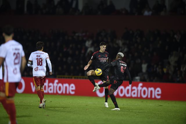 «No jogo nas Aves faltou liderança e Lage mexeu muito mal na equipa»