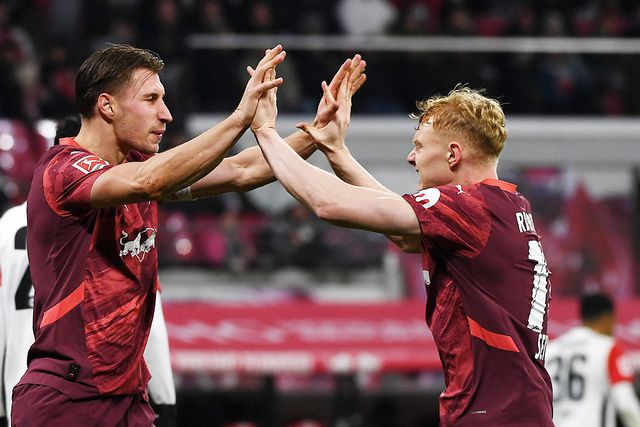 Atenção, Sporting: Leipzig derrota Frankfurt e Dortmund volta a perder pontos