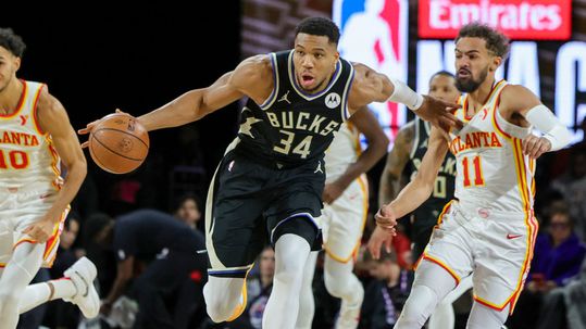 Giannis coloca Bucks na final da NBA Cup