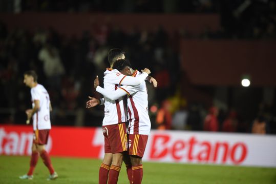 Piazón conta segredo do empate com o Benfica