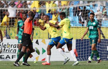 Miguel Cardoso estreia-se com vitória sobre Sá Pinto na Liga dos Campeões africana