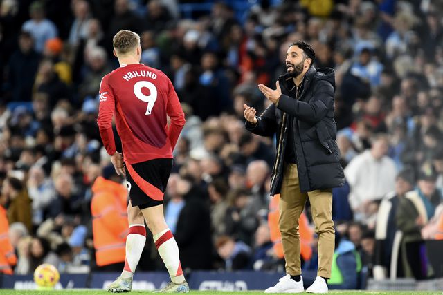 Amorim e Hojlund (PETER POWELL/EPA)