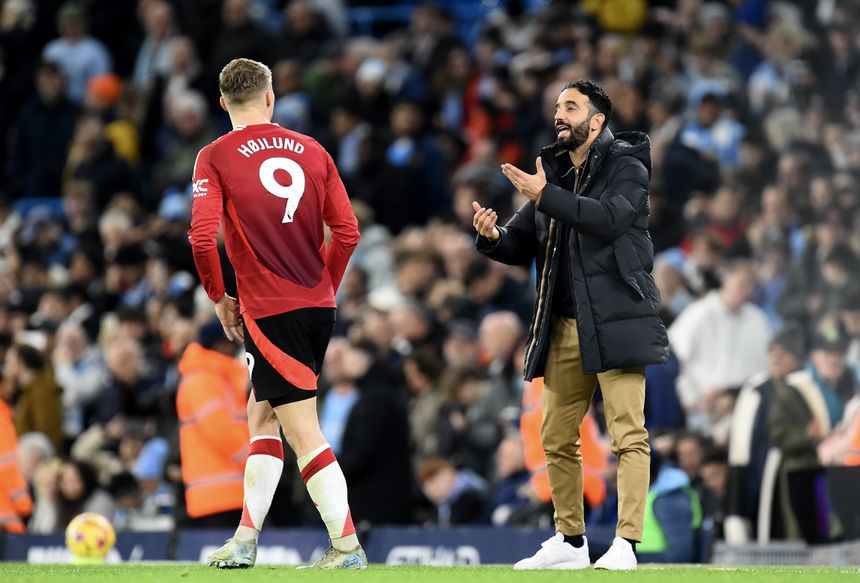 Amorim e Hojlund (PETER POWELL/EPA)