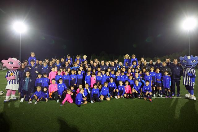 FC Porto-Est. Amadora: mais de 480 convidados especiais