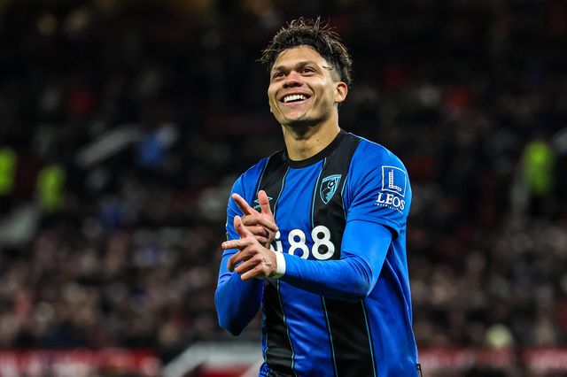 Evanilson marcou ao Man. United em Old Trafford