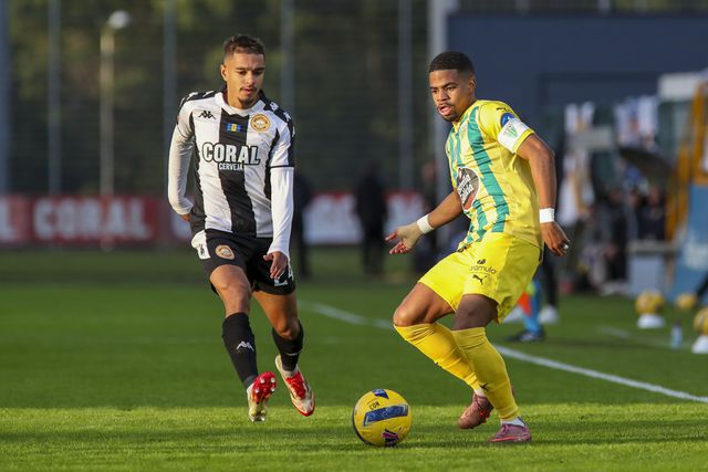 Nacional-Tondela: madeirenses vencem jogo louco!