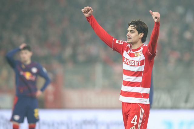 Diogo Leite a celebrar a vitória do Union Berlim ao Leipzig