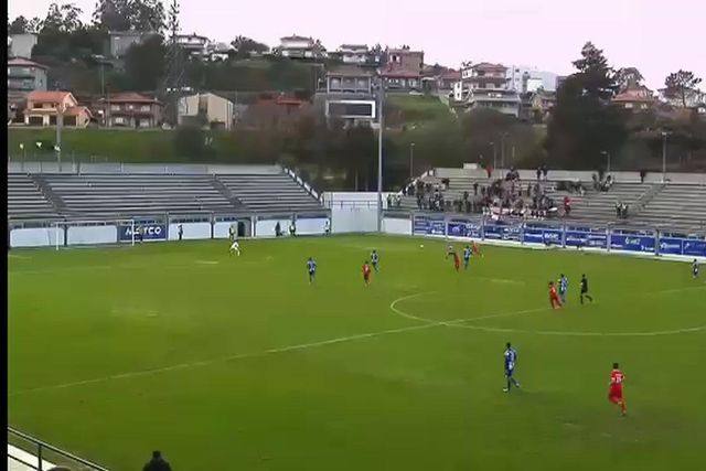 Uma assistência diretamente da baliza