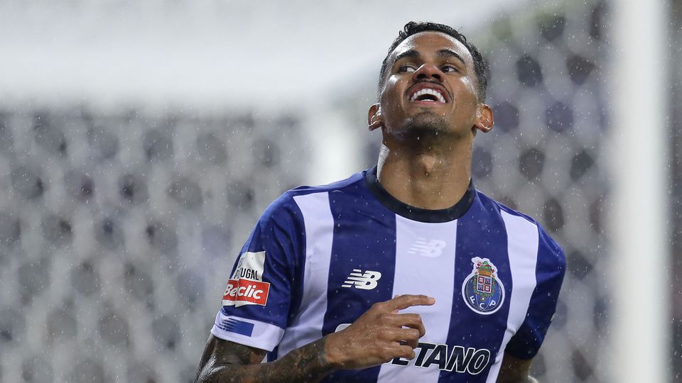 FC Porto: Galeno comanda o sonho