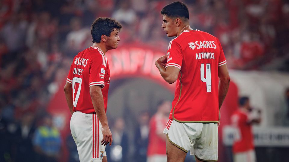 Benfica é a equipa que mais minutos dá a jovens sub-21 em Portugal