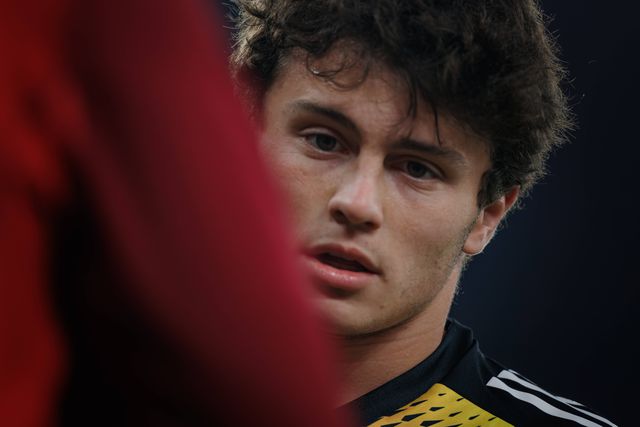 Jogo 50 para João Neves