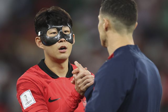 Son eleito melhor jogador na Ásia e Cristiano Ronaldo fica em terceiro