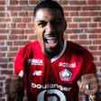 Estava na lista de Mourinho e agora renova pelo Lille