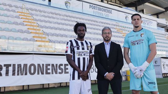 Portimonense apresenta dois reforços e um diretor desportivo