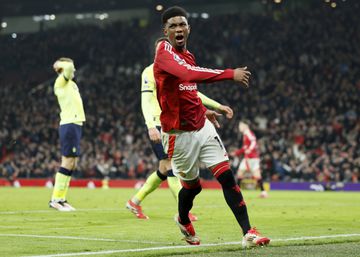 Hat-trick de Diallo salva Amorim de escândalo em Old Trafford