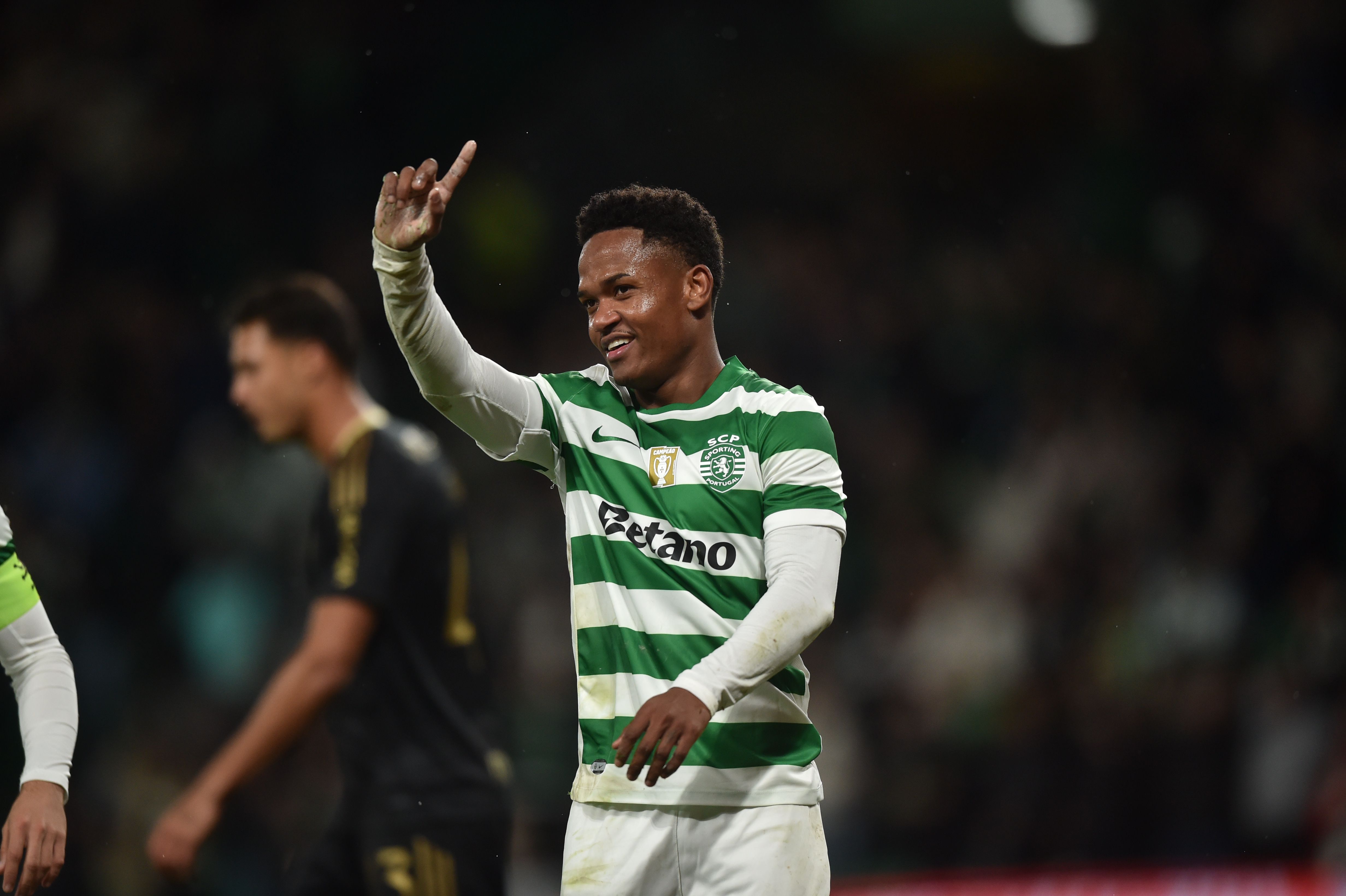 Hat trick anulado a Geny - Foto: Miguel Nunes