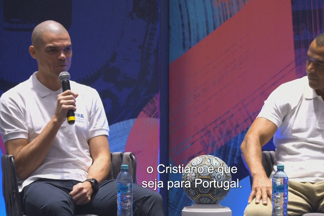 A ligação mexicana nos Mundiais: Pepe deseja Ronaldo ao lado de Pelé e Maradona