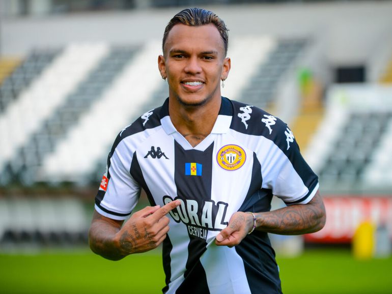 Gabriel Veron (Nacional/Juventude) um golo em seis jogos no Nacional desde janeiro, depois do término do empréstimo ao Juventude, no final de 2025. O extremo brasileiro encontrou nova vida no regresso a Portugal: Foto: CD Nacional