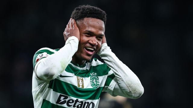 Geny Catamo bisou no regresso ao Sporting após ter jogado a CAN - Foto: EPA/Rodrigo Antunes