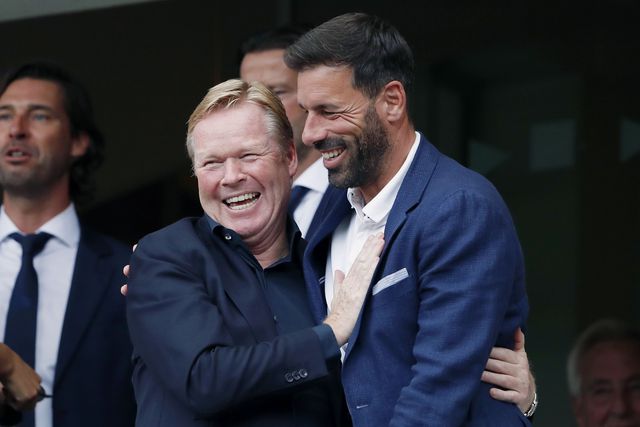 Ronald Koeman terá Ruud van Nistelrooy como adjunto