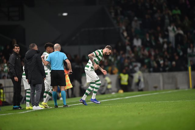 Debast tem estado de fora por lesão (Foto Miguel Nunes)