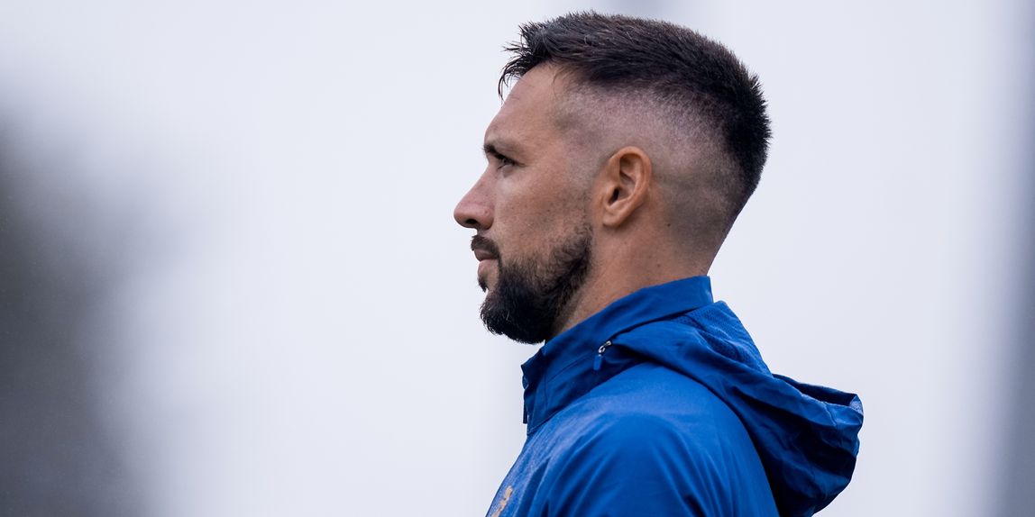 Francesco Farioli chamou dois jovens ao treino da equipa principal - Foto: FC Porto