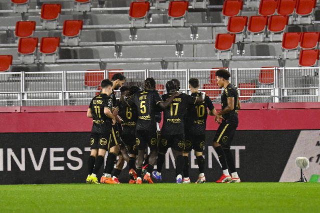 Lorient a festejar o primeiro golo no Mónaco