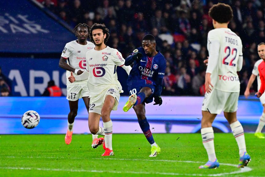 Dembélé foi a grande figura no Parque dos Príncipes - FOTO IMAGO