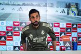 Álvaro Arbeloa não quis revelar o que disse aos jogadores após a derrota na Luz - Foto: IMAGO