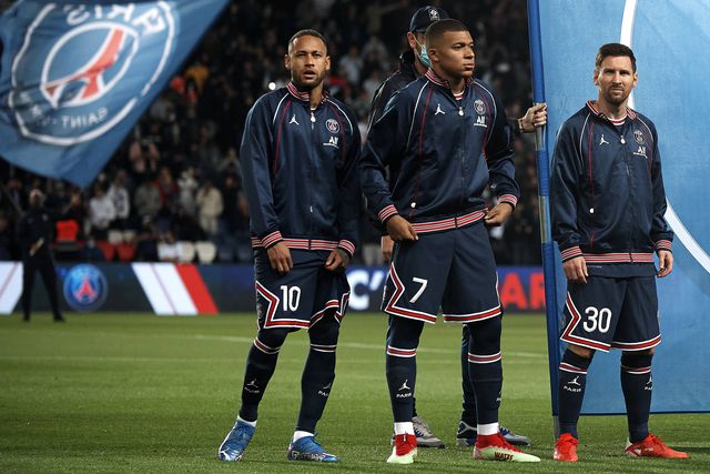 Mbappé lembra PSG: «Juntámos jogadores como se faz na PlayStation»