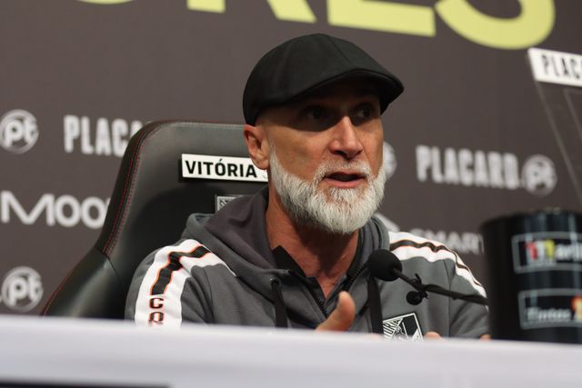 Álvaro Pacheco: «Todos trabalham para jogar e agora vão ter a oportunidade»