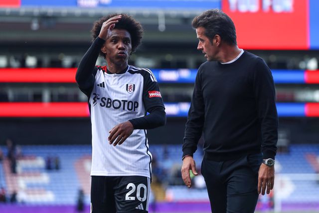 Willian elogia Marco Silva: «É um grande treinador e um bom homem»