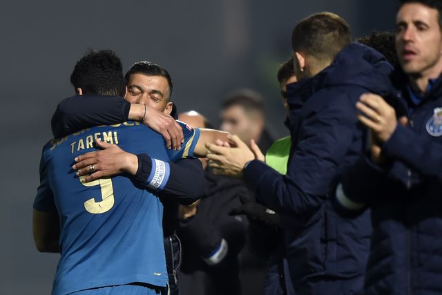 Sérgio Conceição faz a defesa de Taremi: «Não vale  tudo para enxovalhar!»