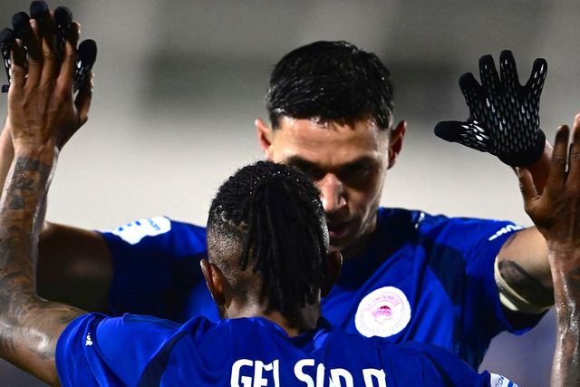 Rui Vitória regressa às vitórias e Olympiakos conta com golos portugueses