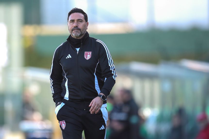 Rui Ferreira procura a primeira vitória no comando do Aves SAD. (FOTO: LUSA)