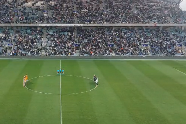 Minuto de silêncio em homenagem a Pinto da Costa cumprido em Faro