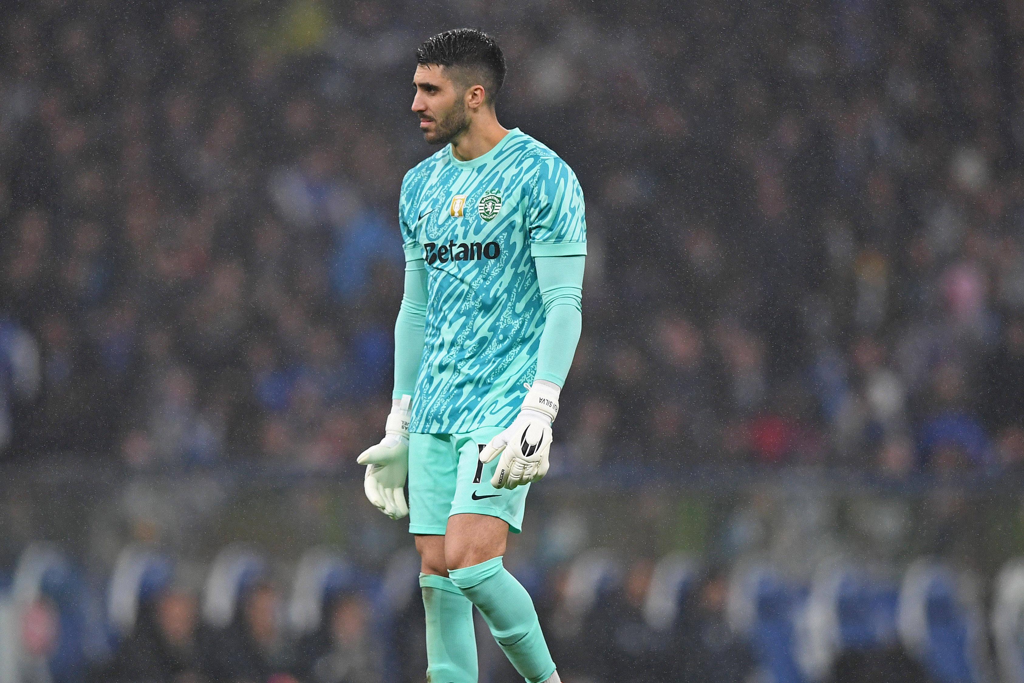 Na última época Rui Silva somou 4380 minutos em campo, em 48 jogos, tendo sofrido 42 golos