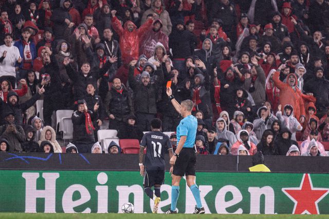 Davide Massa expulsou Rodrygo