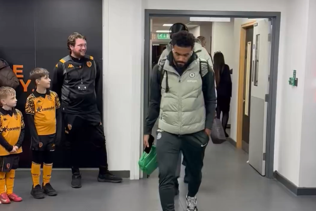 Jogadores do Chelsea ignoraram «mascotes» do Hull City