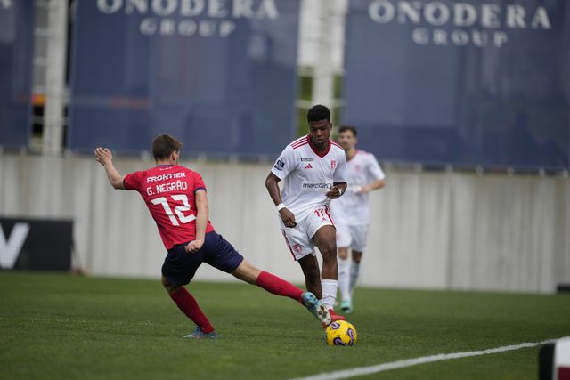 Liga 2: golaço da Oliveirense surpreende Aves SAD