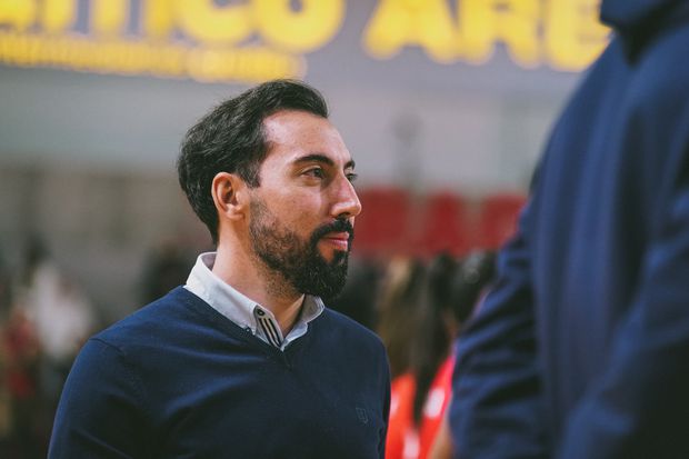 João Santos, treinador da equipa feminina de voleibol do SC Braga 2024-25. Foto SC Braga