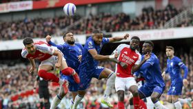 Canto fez diferença... outra vez: Arsenal derrota Chelsea