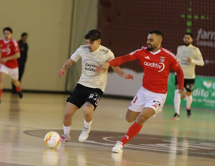 Águias foram mais fortes (AD Fundão)