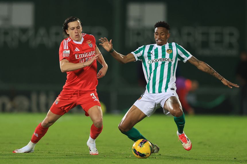 Álvaro Carreras, lateral-esquerdo do Benfica