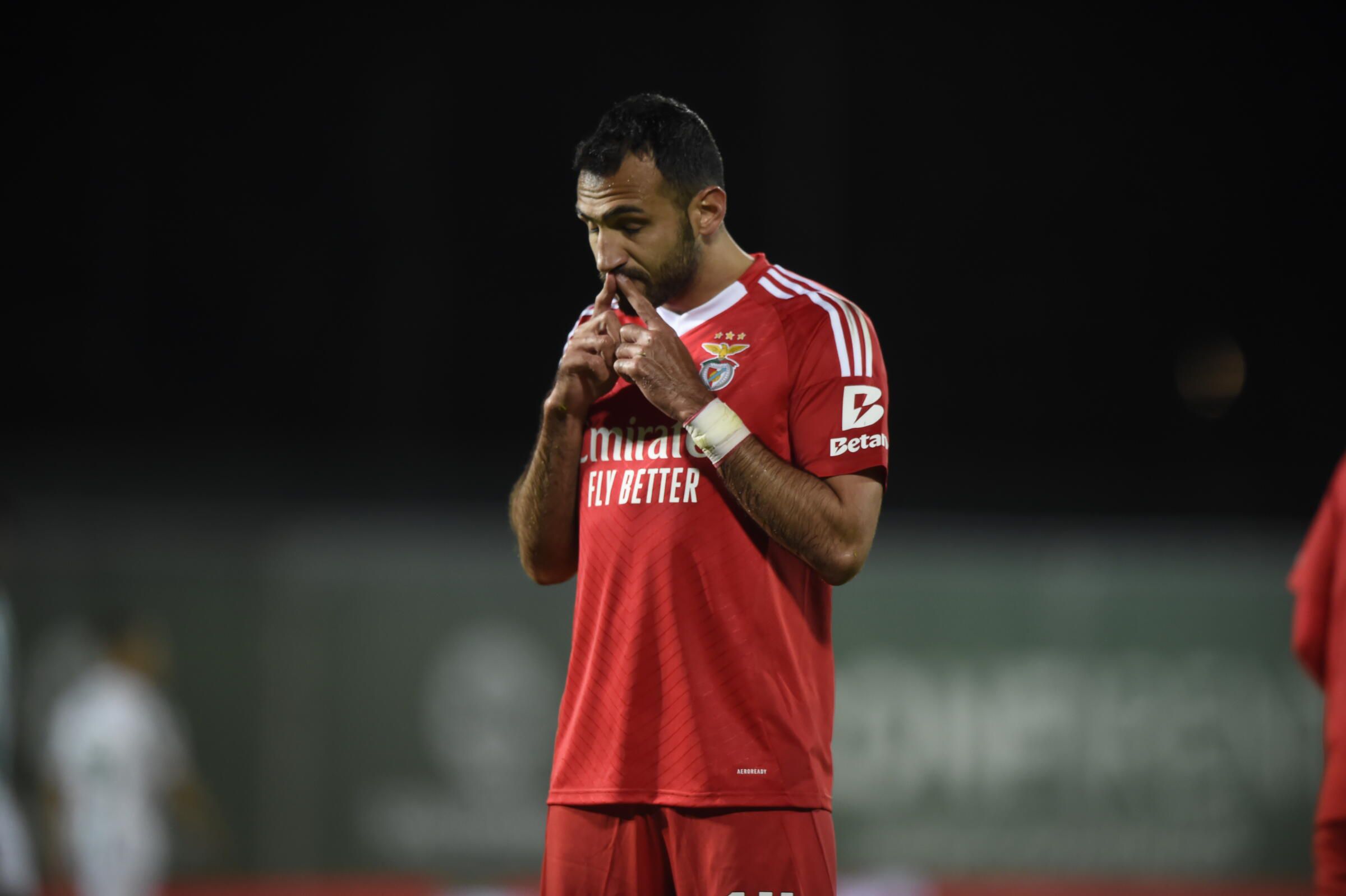 Pavlidis marca no Rio Ave-Benfica