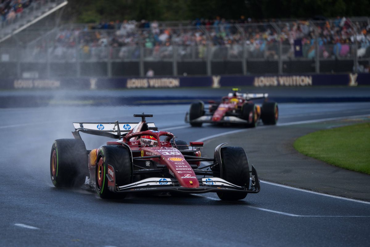 Hamilton com a segunda pior estreia do século pela Ferrari