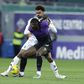 Renato Veiga marca Moise Kean no Fiorentina-Juventus