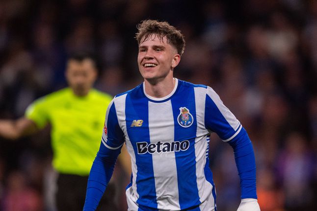 Oscar Pietuzewski pelo FC Porto